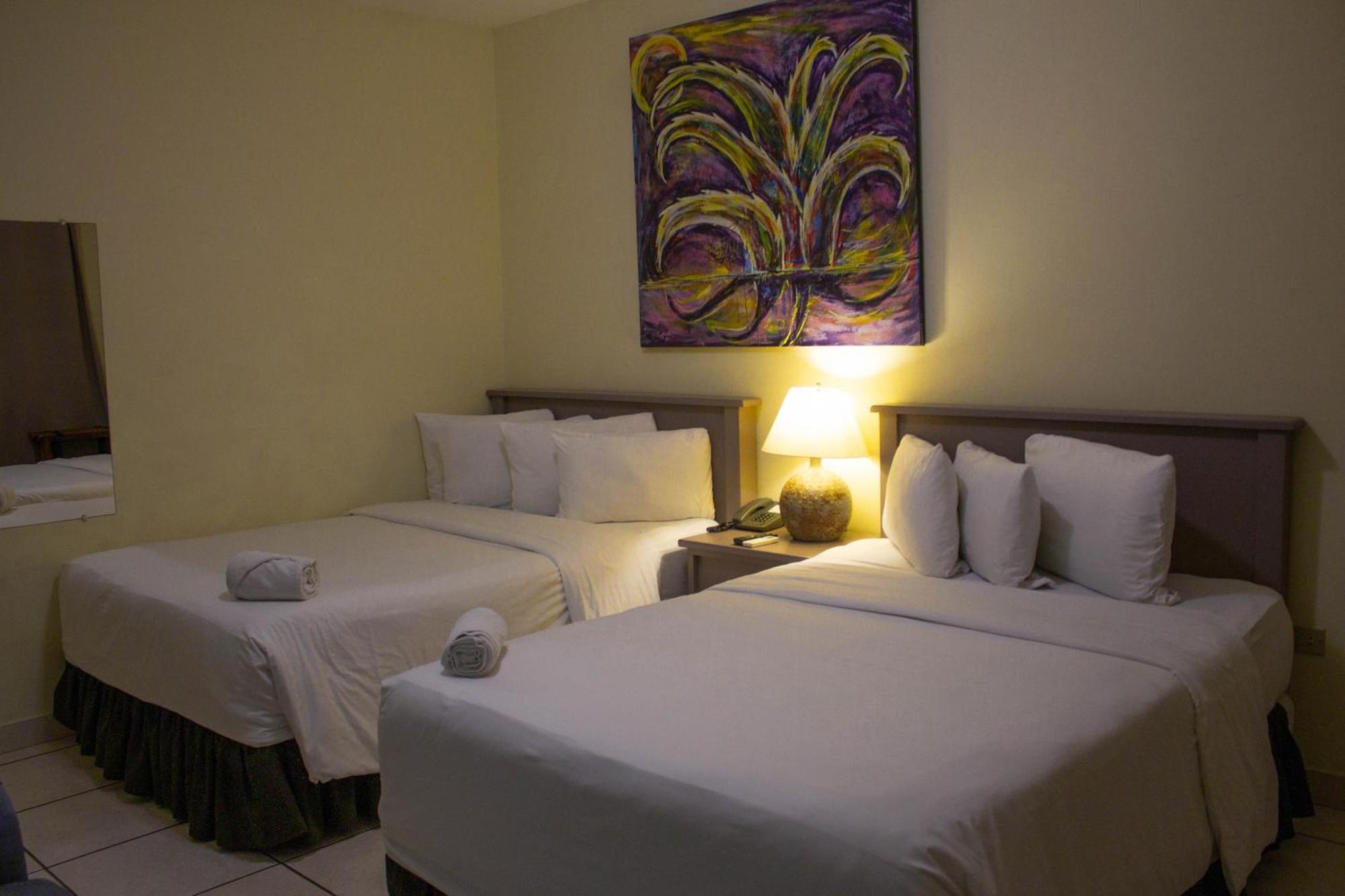 Morrison Hotel San Salvador Exterior photo